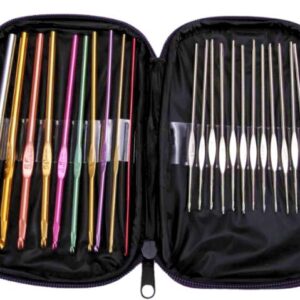Szydełka w piórniku 22 szt zestaw czarny piórnik