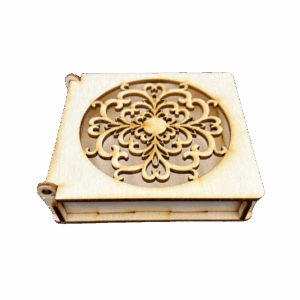 Drewniane pudełko ażurowe szkatułka ze sklejki zamykane decoupage prezent