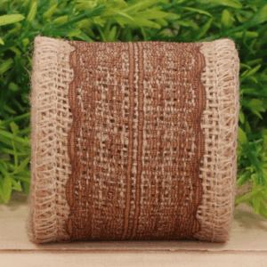 Jutowa wstążka z koronką brąz 6cm 2m