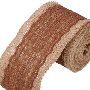 Jutowa wstążka z koronką brąz 6cm 2m